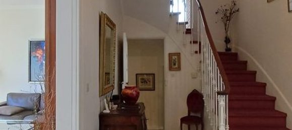 4 bedrooms Villa in Nice, France No. 343435 8