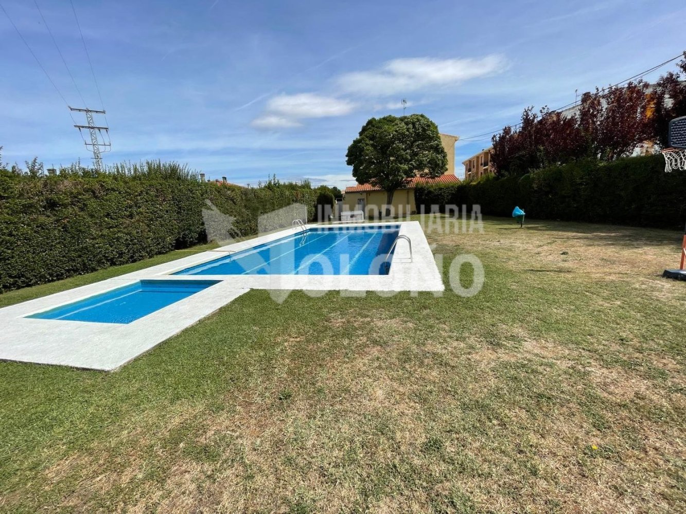 Дом с 4 спальнями в Ла-Риоха, Испания № 216979