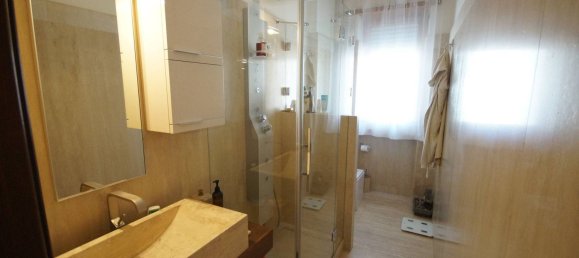 6 bedrooms Apartment in Turin, Italy No. 321487 23