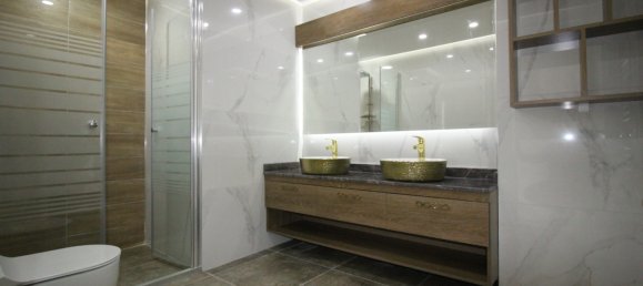 Apartment 4+1 in Mersin, Turkey No. 253 14