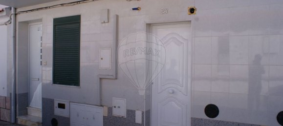 Дом с 2 спальнями в Кампу Майор, Португалия № 24200 2