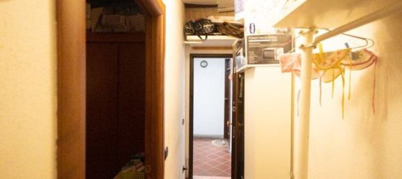 2-Zimmer Wohnung in Parma, Italy, Nr. 228859 5