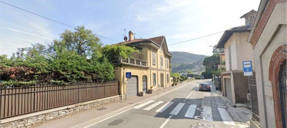 12-Zimmer Villa in Como, Italy, Nr. 8918 3