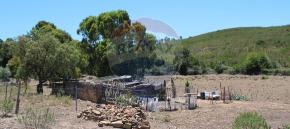 Дом с 9 спальнями в Алжезур, Португалия № 38857 11