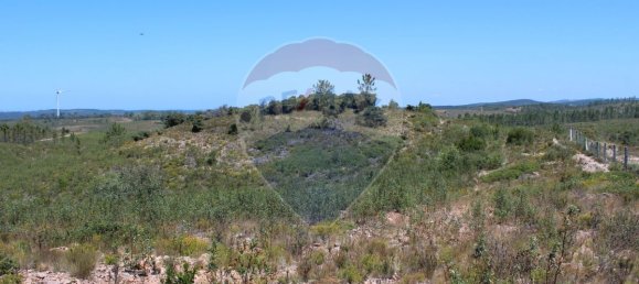 Дом с 9 спальнями в Алжезур, Португалия № 38857 3