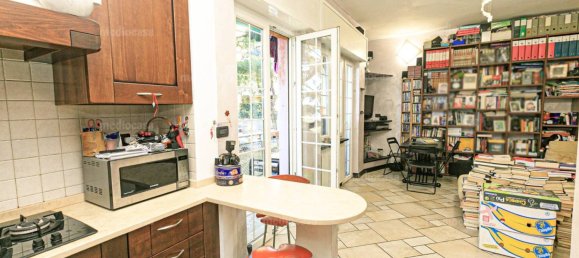 Квартира с 1 спальней в Генуя, Италия № 98525 6