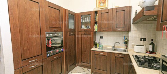 Квартира с 1 спальней в Генуя, Италия № 98525 5