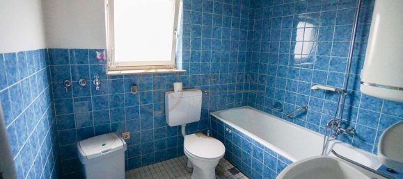 Casa de 3 dormitorios en Esslingen, Germany No. 351579 20