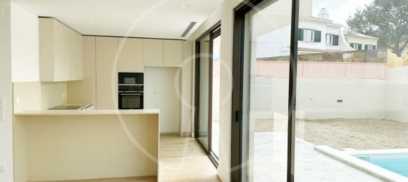 3 bedrooms House in Cascais, Portugal No. 171526 3