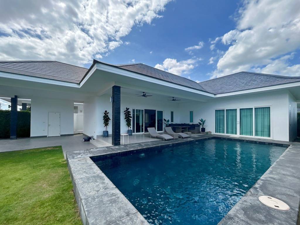 3 Schlafzimmer Villa in Hua Hin, Thailand, Nr. 21464