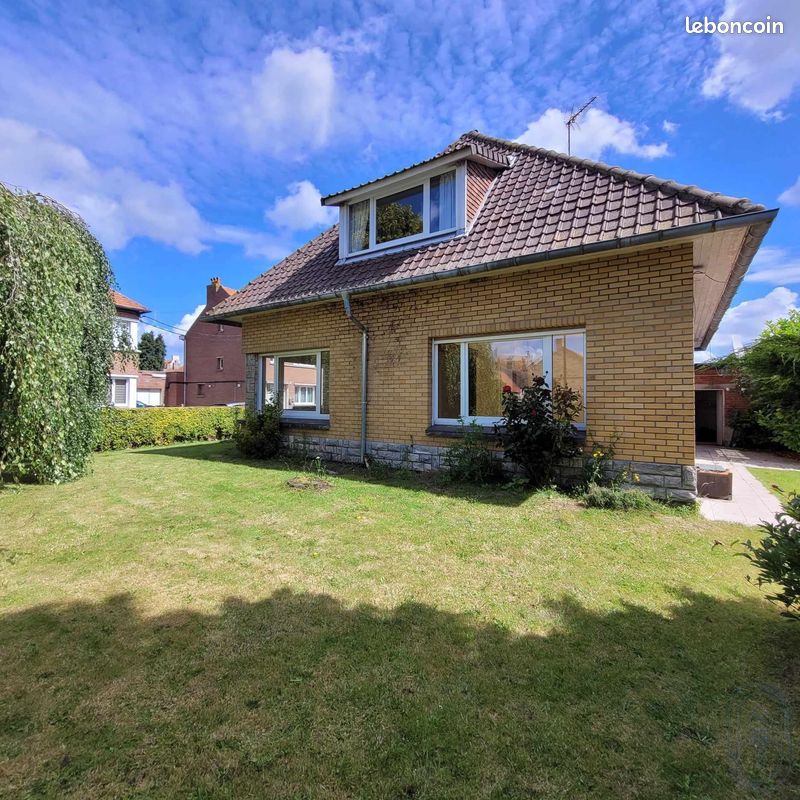 6 bedrooms House in Hondschoote, France No. 272568