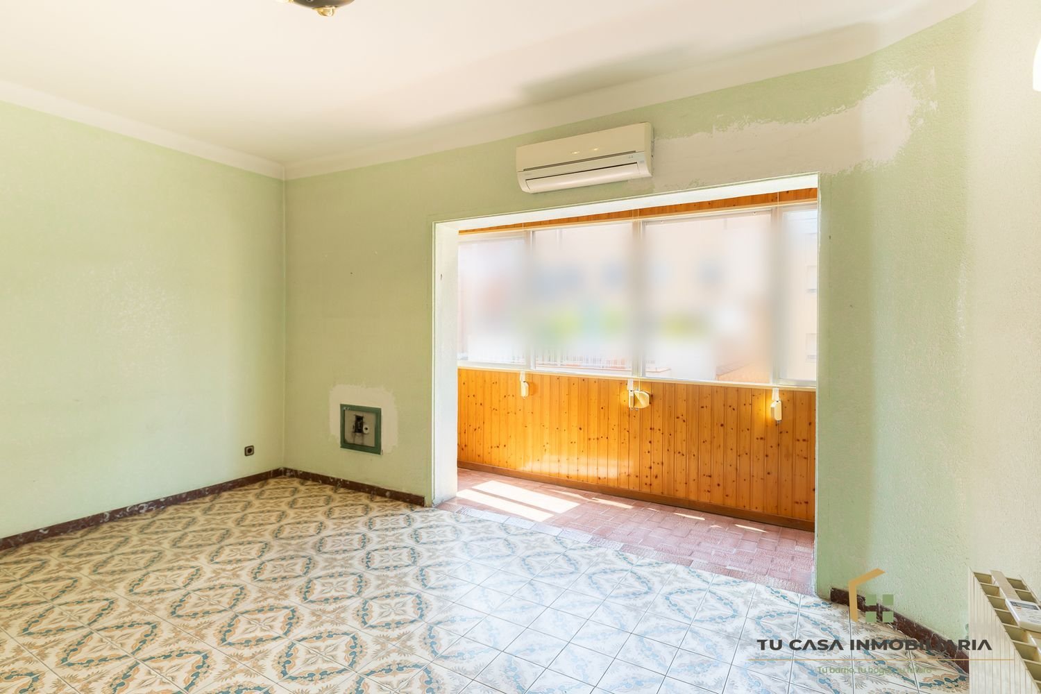 3 bedrooms Apartment in Badalona, Spain No. 133975