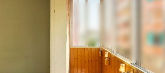 3 bedrooms Apartment in Badalona, Spain No. 133975 5