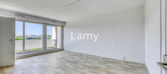 Квартира с 3 комнатами в Лормон, Франция № 279338 9