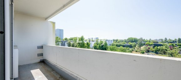 Квартира с 3 комнатами в Лормон, Франция № 279338 11