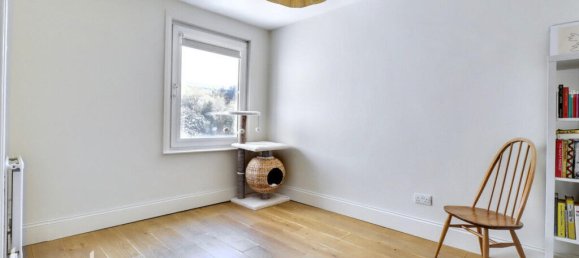 4 bedrooms House in South Croydon, United Kingdom No. 4862 13