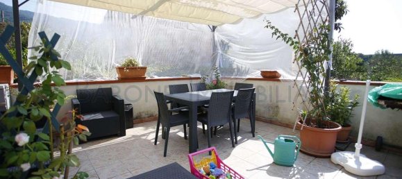 5 rooms Apartment in Massa, Italy No. 85123 24