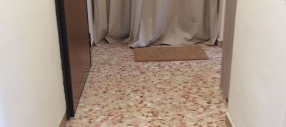 Квартира с 2 комнатами в Виджевано, Италия № 229477 5