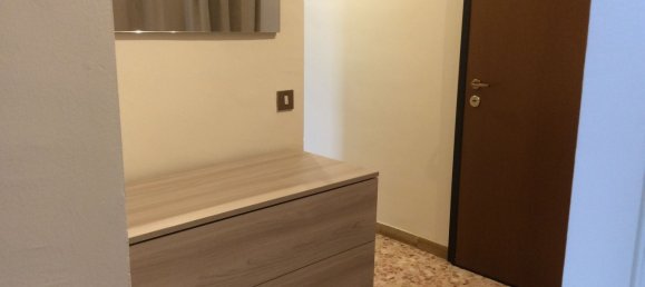 Квартира с 2 комнатами в Виджевано, Италия № 229477 6