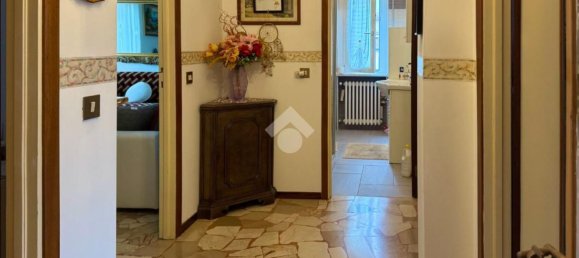 Apartamento de 3 dormitorios en Broni, Italy No. 360883 10