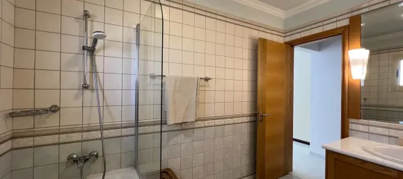 4 غرف نوم فيلا في Agios Tychonas, Cyprus رقم 5422 10