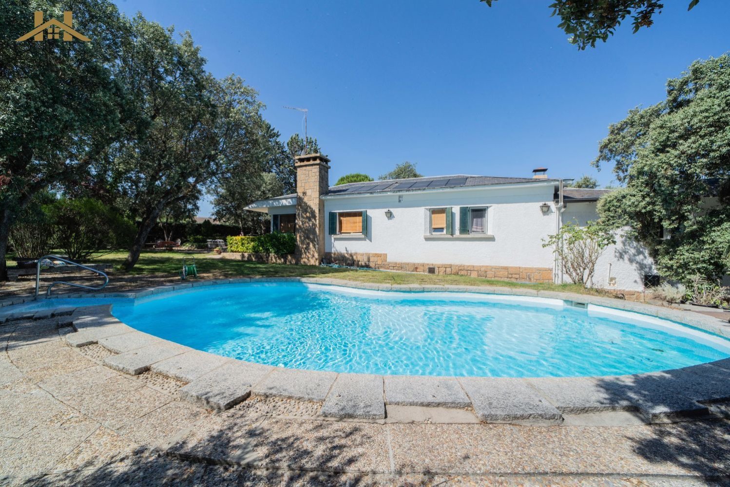 Casa de 6 dormitorios en Las Rozas de Madrid, Spain No. 171794