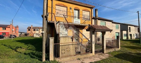 قطعة أرض في Stanghella, Italy 11600متر مربع رقم 120610 6