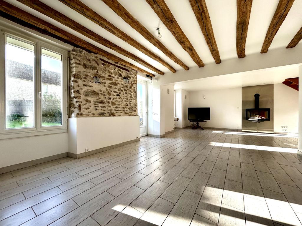 9 chambres Maison à La Celle-sur-Morin, France No. 168152