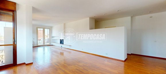 2 bedrooms Apartment in Carpi, Italy No. 378250 7