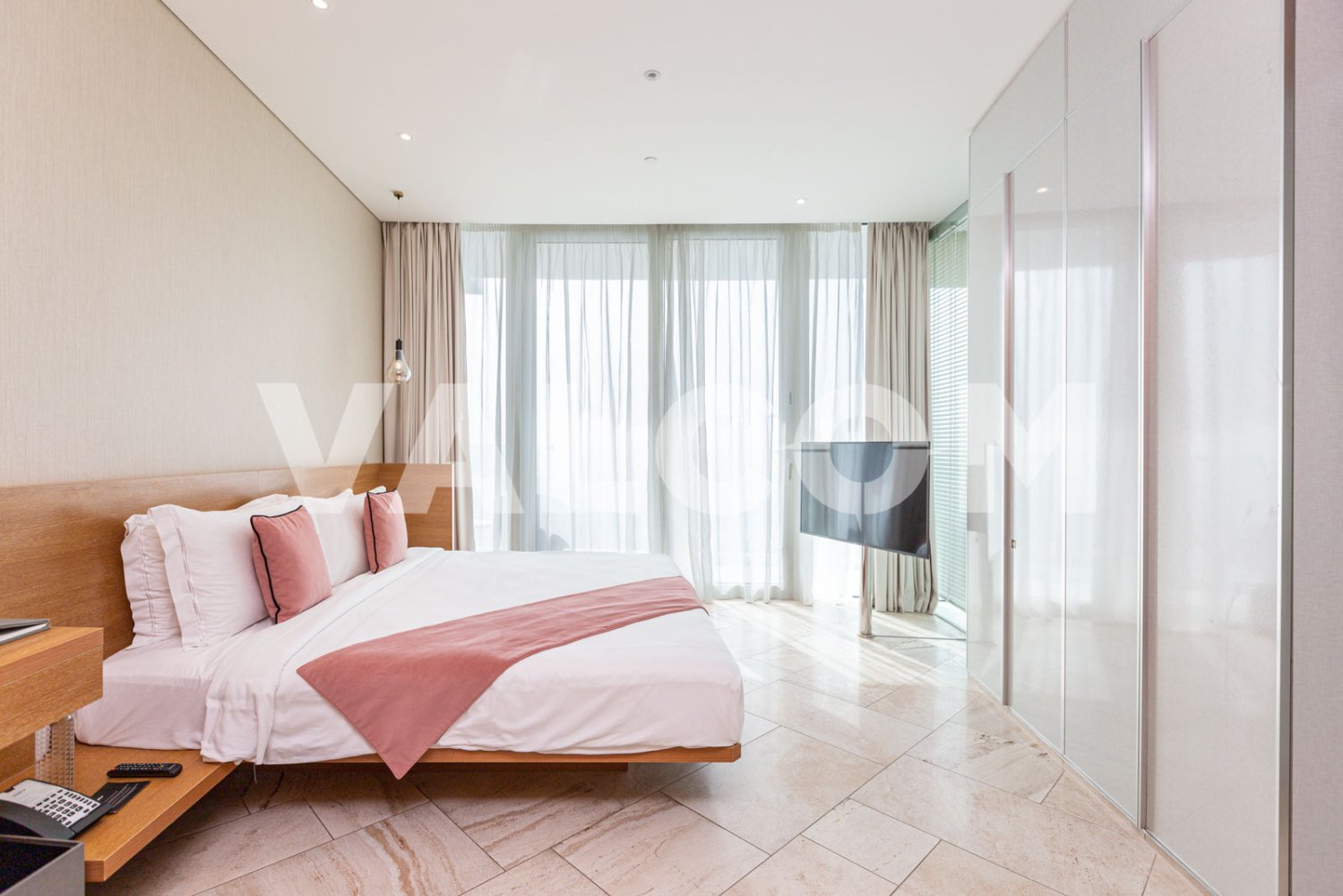 Студия в Джумейра Вилладж Серкл, ОАЭ № 12772