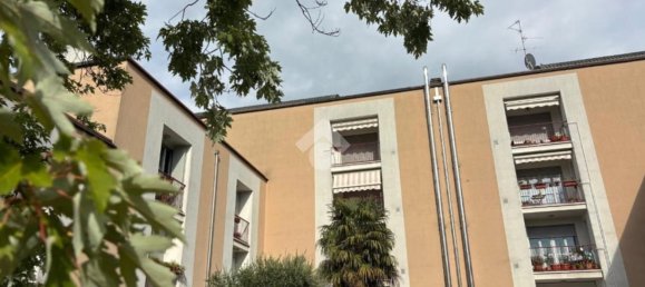 3 rooms Apartment in Giussano, Italy No. 334556 15
