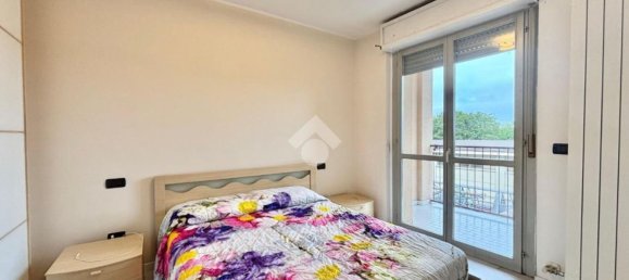 3 rooms Apartment in Giussano, Italy No. 334556 5