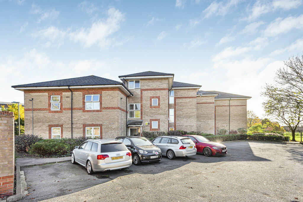 2 bedrooms Apartment in Surrey, United Kingdom No. 8603