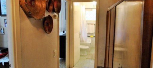 1 bedroom Apartment in Rome, Italy No. 311221 8