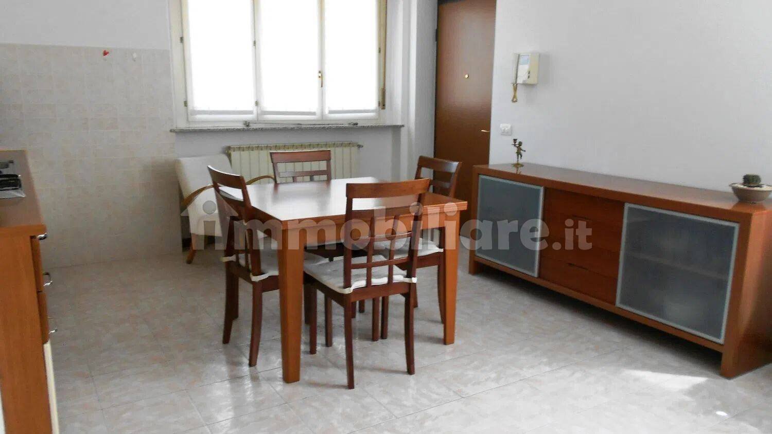 2 غرف نوم شقة في Castellanza, Italy رقم 341925