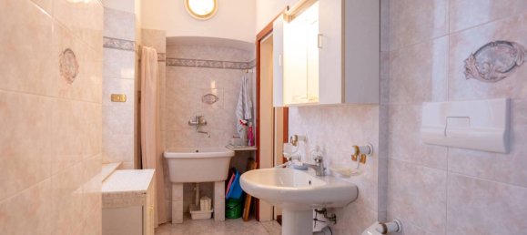 Квартира с 3 спальнями в Дальмине, Италия № 316330 21