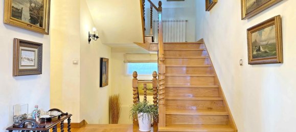 5 bedrooms House in Bergondo, Spain No. 48521 39