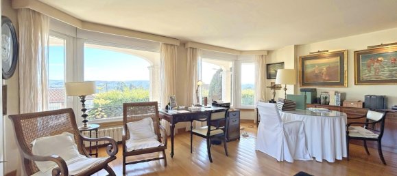 5 bedrooms House in Bergondo, Spain No. 48521 20