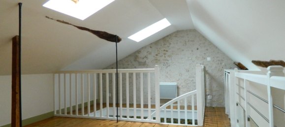 1 bedroom Duplex in Blois, France No. 233035 2