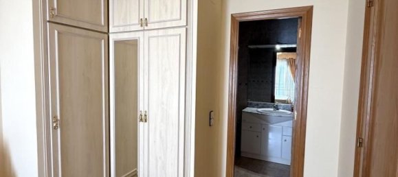 Dúplex de 4 dormitorios en Terrassa, Spain No. 143396 35