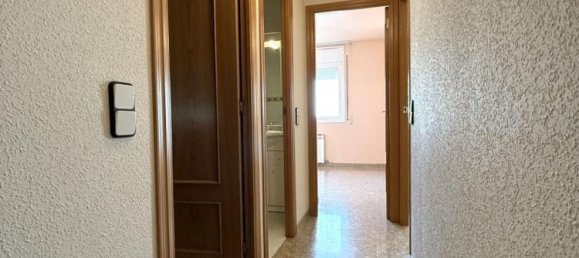 Dúplex de 4 dormitorios en Terrassa, Spain No. 143396 4