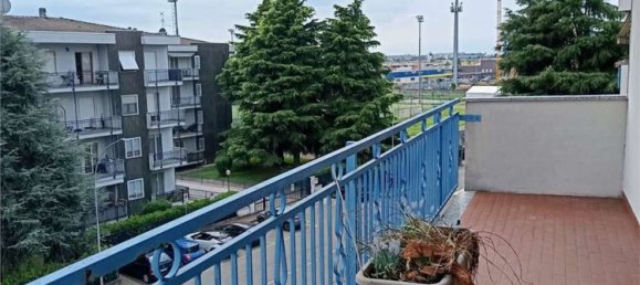 2غرفة شقة في Cassina de' Pecchi, Italy رقم 261219 19