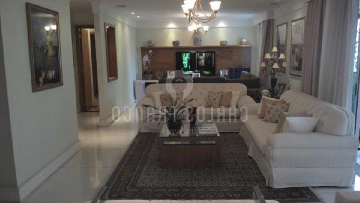 Apartamento de 3 dormitorios en Sao Paulo, Brazil No. 593918