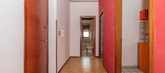 2-salle Appartement à Palermo, Italy No. 49905 8