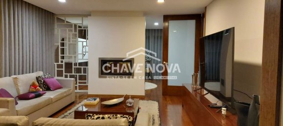 3 Schlafzimmer Haus in Vila Nova de Gaia, Portugal, Nr. 82754 4