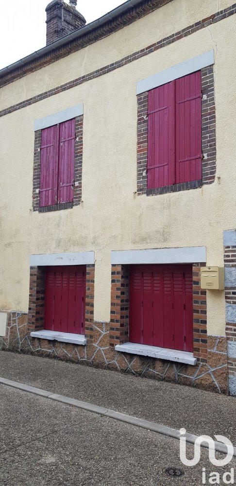 Adosado de 2 dormitorios en Villeneuve-sur-Yonne, France No. 265282