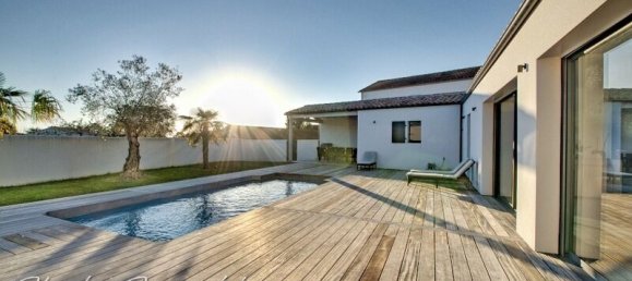 5 bedrooms House in Marsilly, France No. 321077 24