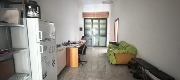 2 rooms Office in Cosenza, Italy No. 353955 9