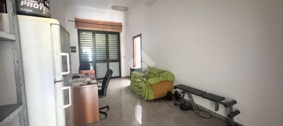 2 rooms Office in Cosenza, Italy No. 353955 10