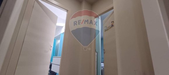 3 bedrooms Apartment in Palermo, Italy No. 61984 4